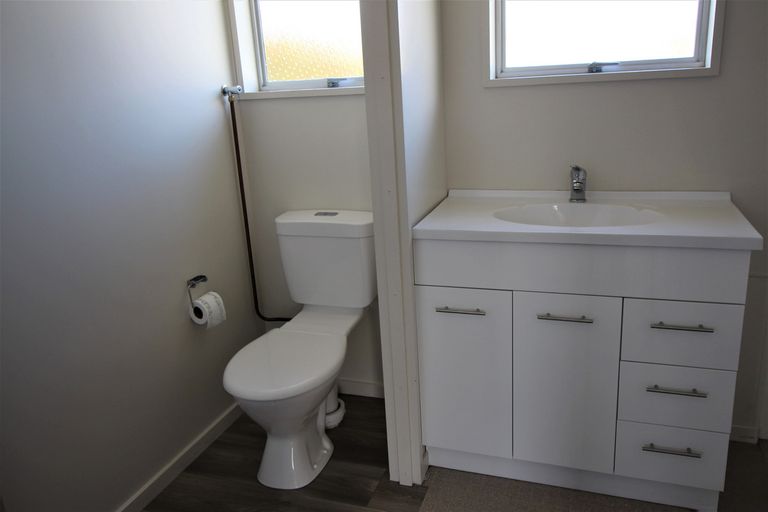 Photo of property in 127 Hazlett Street, Clyde, 9330