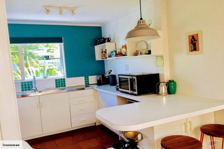 Photo of property in 6 Seaview Road, Paihia, 0200