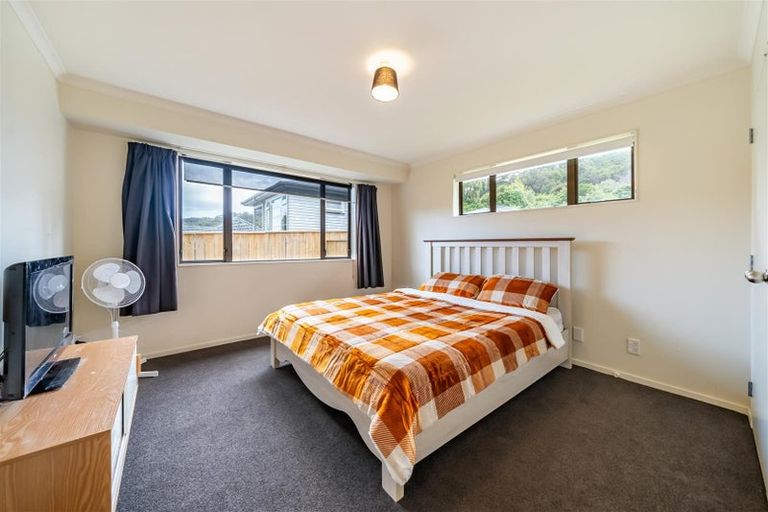 Photo of property in 67c Horoeka Street, Stokes Valley, Lower Hutt, 5019