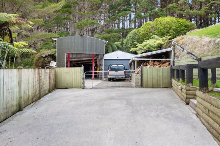 Photo of property in 65 Cottle Park Drive, Normandale, Lower Hutt, 5010