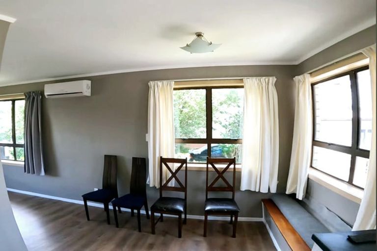 Photo of property in 4 Crescent Court, Melville, Hamilton, 3206