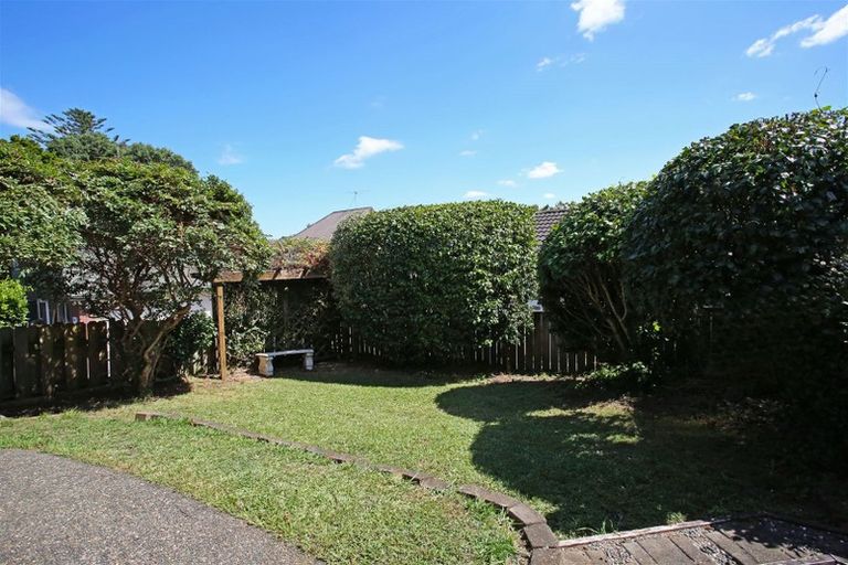 Photo of property in 35a Youngs Road, Papakura, 2110