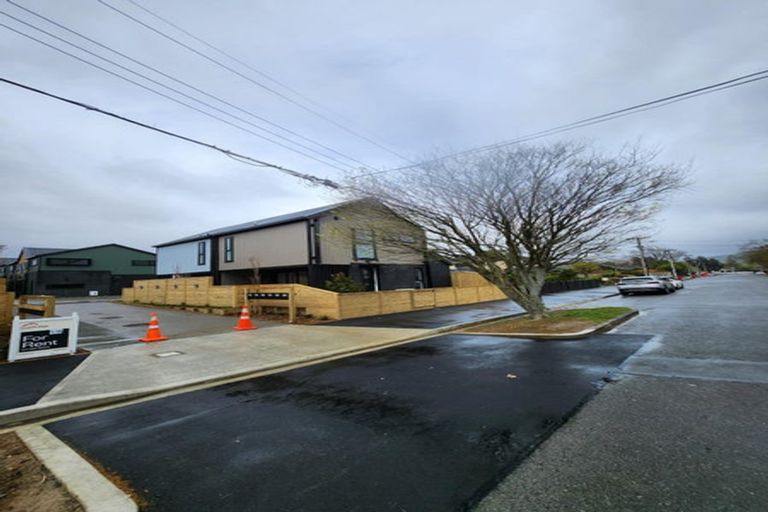 Photo of property in 1/8 Victoria Street, Ebdentown, Upper Hutt, 5018