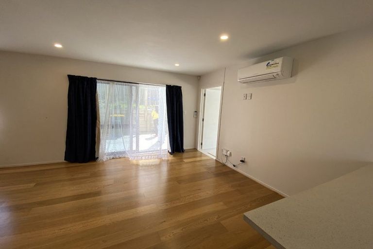 Photo of property in 10 Ensign Place, Hillcrest, Auckland, 0627