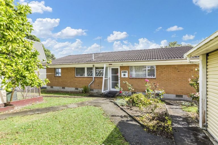 Photo of property in 131 Torkar Road, Clarks Beach, 2122