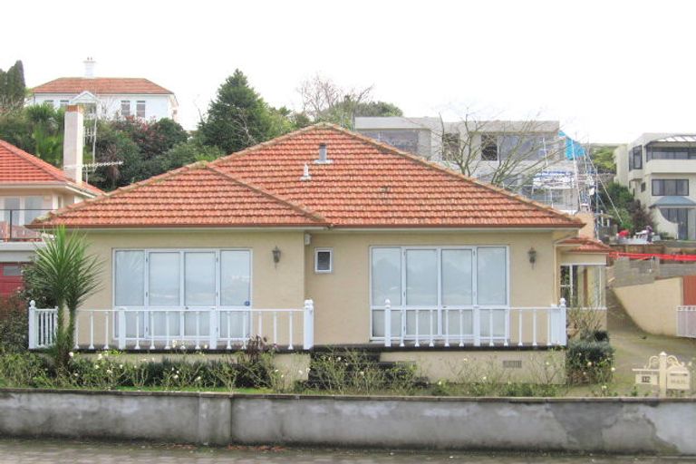 Photo of property in 35 Lake Domain Drive, Frankton, Hamilton, 3204