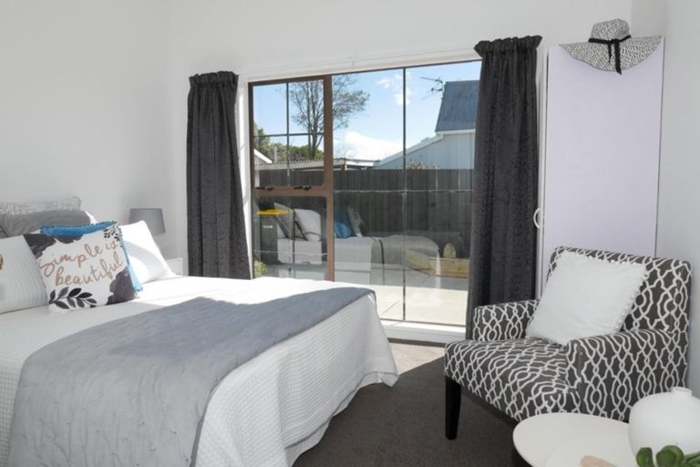 Photo of property in 46 Richill Street, Belfast, Christchurch, 8051