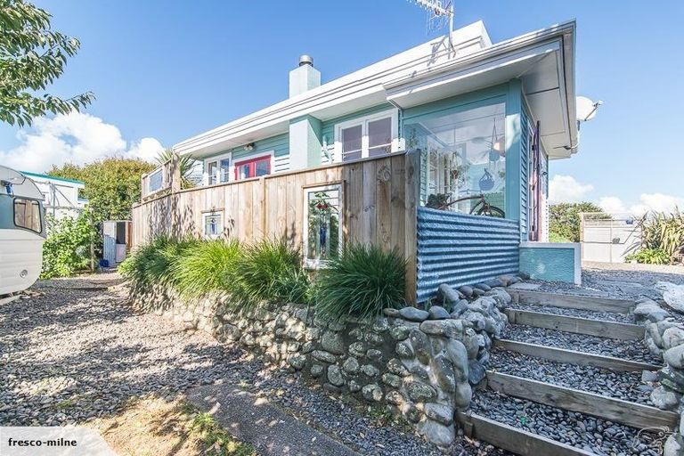 Photo of property in 35 Margaret Road, Raumati Beach, Paraparaumu, 5032