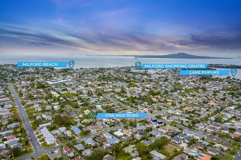 Photo of property in 2/156 Nile Road, Milford, Auckland, 0620