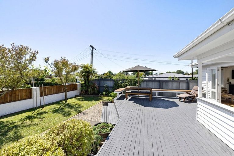 Photo of property in 52 Campbell Street, Leamington, Cambridge, 3432