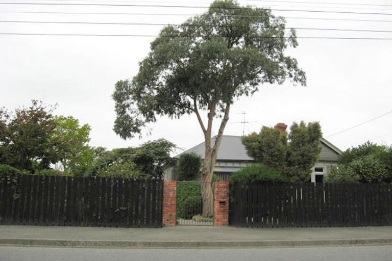 Photo of property in 37 Thomson Street, Tinwald, Ashburton, 7700