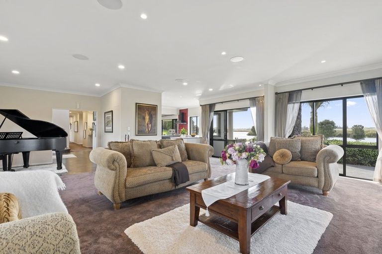 Photo of property in 45e Arana Drive, Karaka, Papakura, 2578