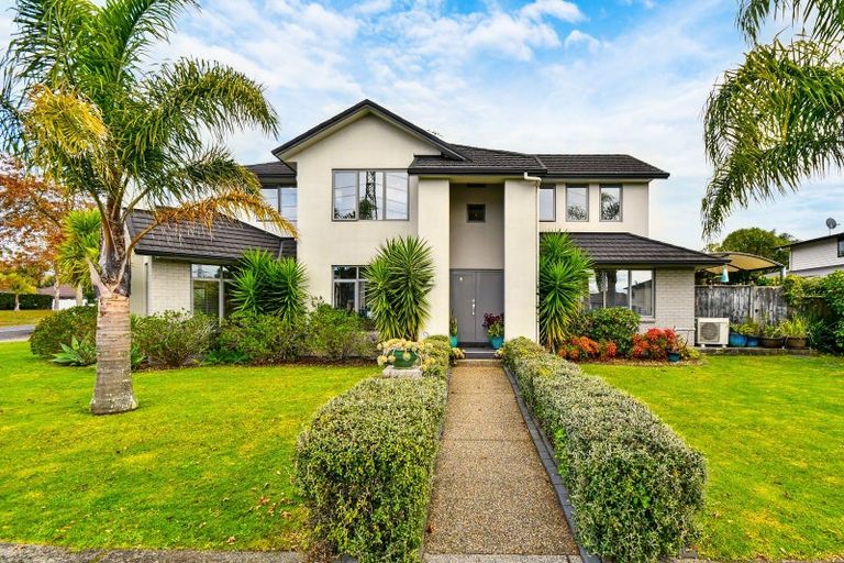 Photo of property in 1 Toscana Drive, Karaka, Papakura, 2113