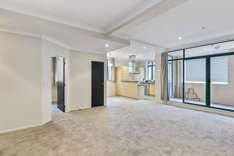 Photo of property in Vicino Apartments, 25/33 Taranaki Street, Te Aro, Wellington, 6011