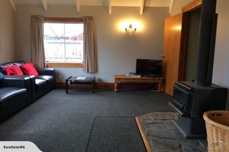 Photo of property in 19a Achilles Place, Wanaka, 9305