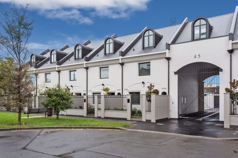 Photo of property in 5/45 Chester Street West, Christchurch Central, Christchurch, 8013
