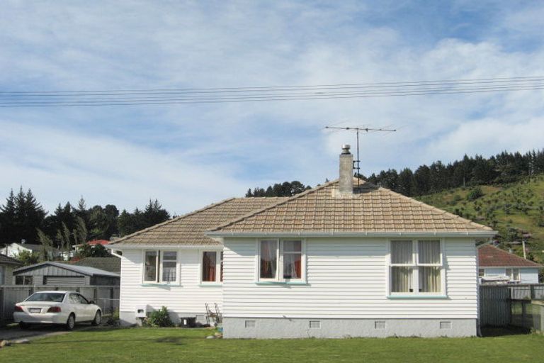 Photo of property in 19 Belfast Crescent, Kaiti, Gisborne, 4010