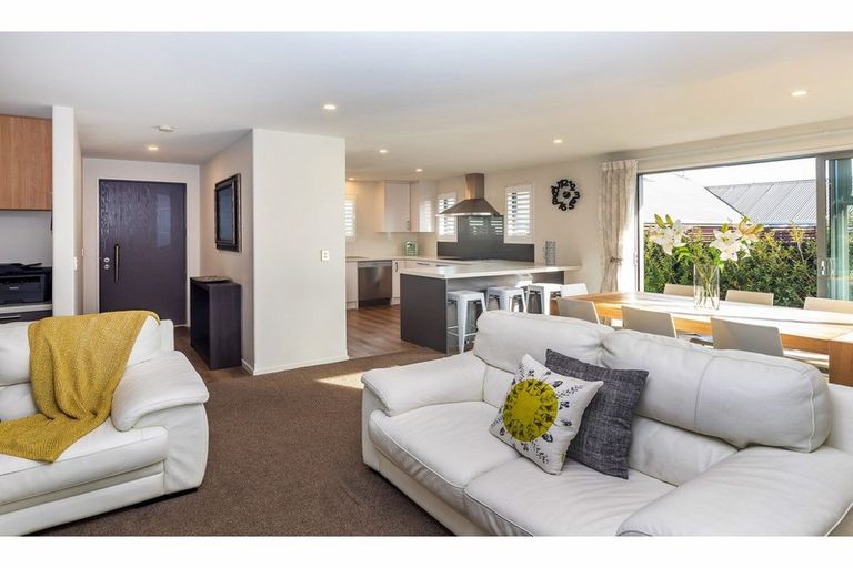 Photo of property in 26 Saltaire Street, North New Brighton, Christchurch, 8083