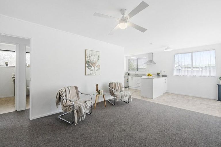 Photo of property in 39a Odlin Crescent, Nawton, Hamilton, 3200