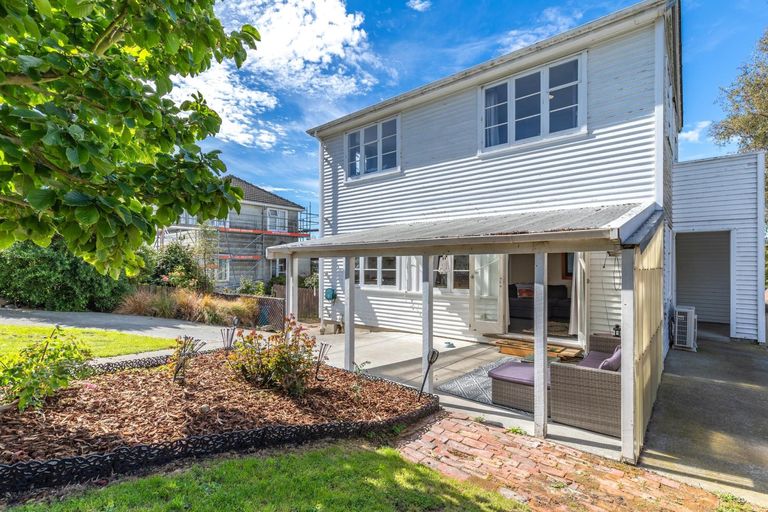Photo of property in 15 Tay Street, Waimataitai, Timaru, 7910