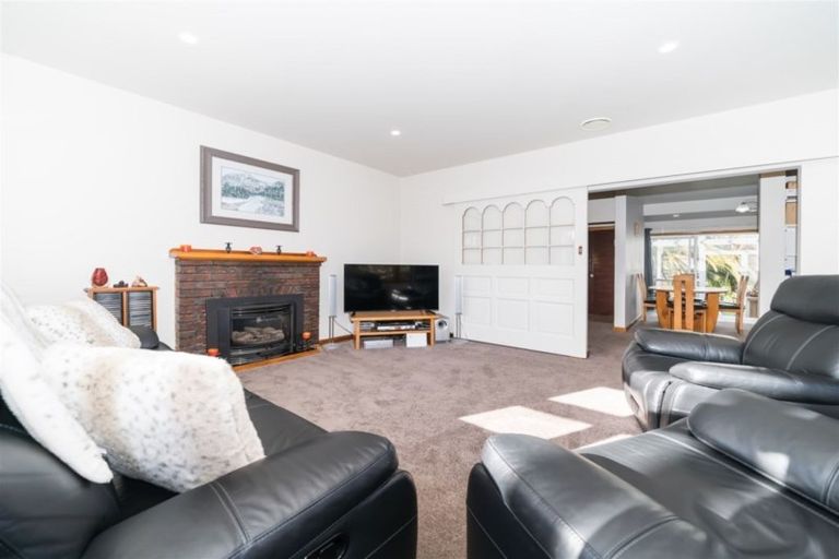 Photo of property in 22 East Street, Terrace End, Palmerston North, 4410