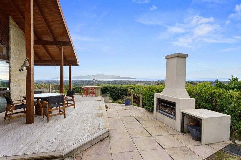 Photo of property in 123 Aston Road, Waikanae, 5391