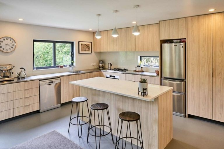 Photo of property in 101 Bulls Run Road, Moonshine Valley, Porirua, 5381