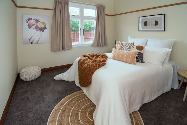 Photo of property in 50 Lincoln Road, Masterton, 5810