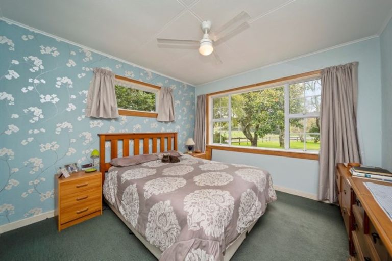 Photo of property in 61 Saxton Road, Upper Vogeltown, New Plymouth, 4371