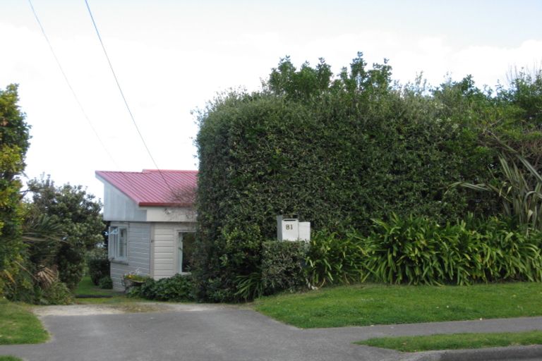 Photo of property in 81 Karaka Street, Castlecliff, Whanganui, 4501