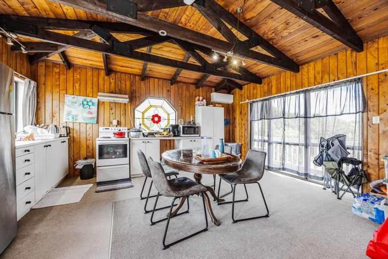 Photo of property in 11a Kerswill Place, Pakuranga, Auckland, 2010