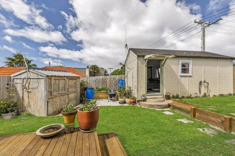 Photo of property in 1 Campbell Road, Mount Maunganui, 3116
