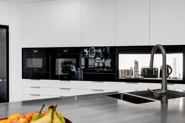 Photo of property in 25b Dolphin Parade, Bell Block, New Plymouth, 4312