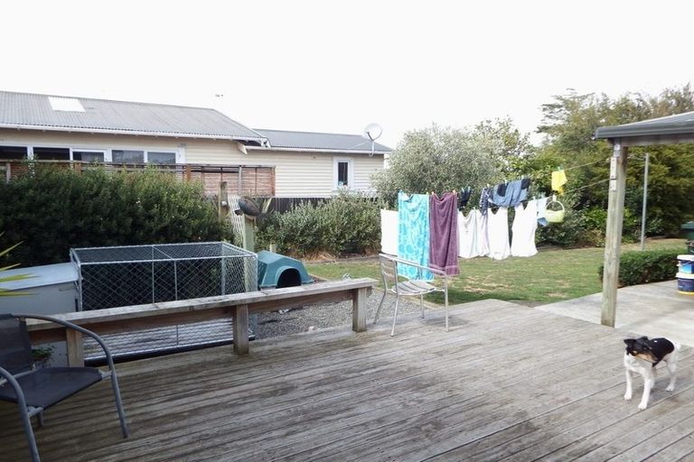 Photo of property in 25 Hunia Street, Marton, 4710