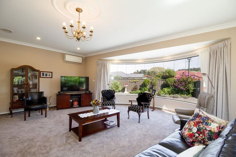 Photo of property in 11 Rutland Place, Taradale, Napier, 4112