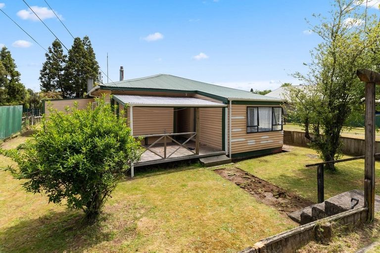Photo of property in 8 Turoa Street, Mamaku, 3020
