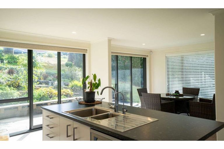 Photo of property in 34 Rangitane Loop Road, Kerikeri, 0294