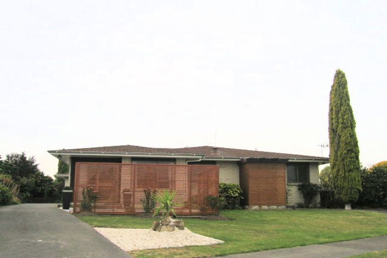 Photo of property in 1/5 Somerset Place, Taradale, Napier, 4112