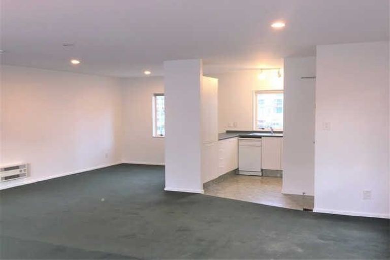 Photo of property in 5/55 Carlton Mill Road, Merivale, Christchurch, 8014