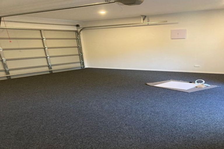 Photo of property in 6d O'halloran Road, Howick, Auckland, 2014