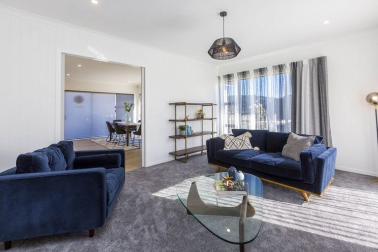 Photo of property in 7 Hopkirk Avenue, Wallaceville, Upper Hutt, 5018