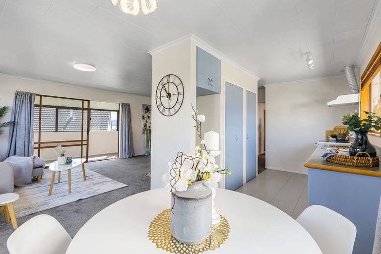 Photo of property in 25 Tobin Place, Richmond Heights, Taupo, 3330