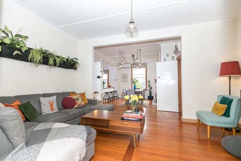 Photo of property in 14 Pukeko Street, Frankton, Hamilton, 3204