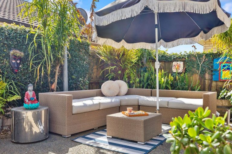 Photo of property in 41 Matene Place, Papamoa Beach, Papamoa, 3118