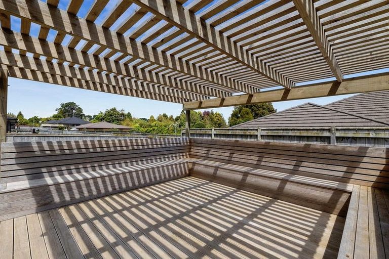 Photo of property in 15 Dreaver Drive, Waitara, 4320