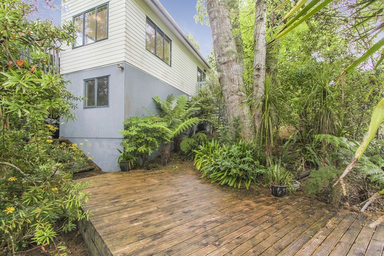 Photo of property in 171c Titirangi Road, New Lynn, Auckland, 0600