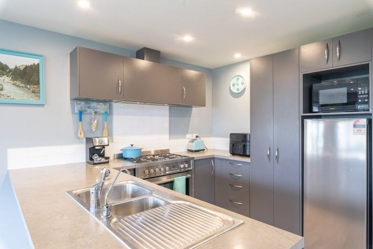 Photo of property in 57 Aroha Street, Pegasus, 7612