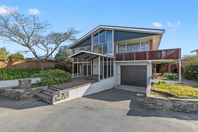 Photo of property in 12 Lynfield Avenue, Ilam, Christchurch, 8041