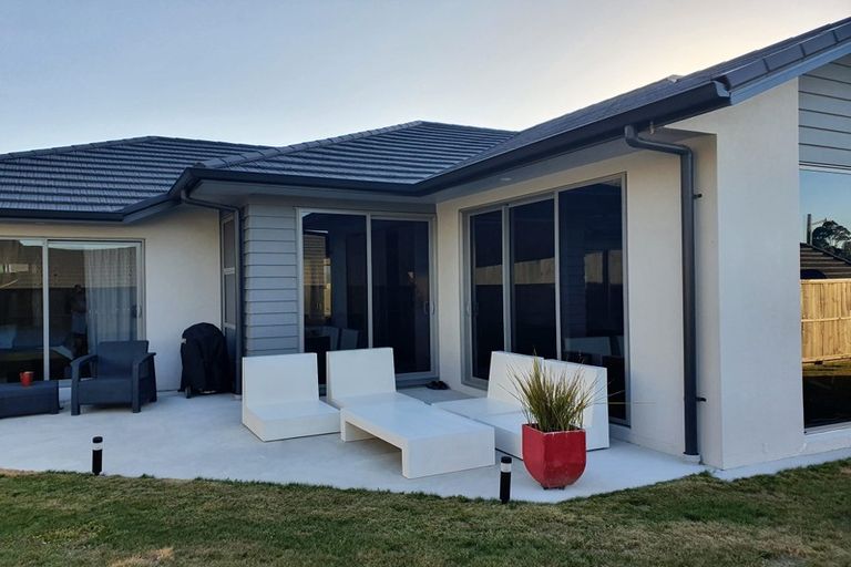 Photo of property in 11 Sharman Place, Pyes Pa, Tauranga, 3112