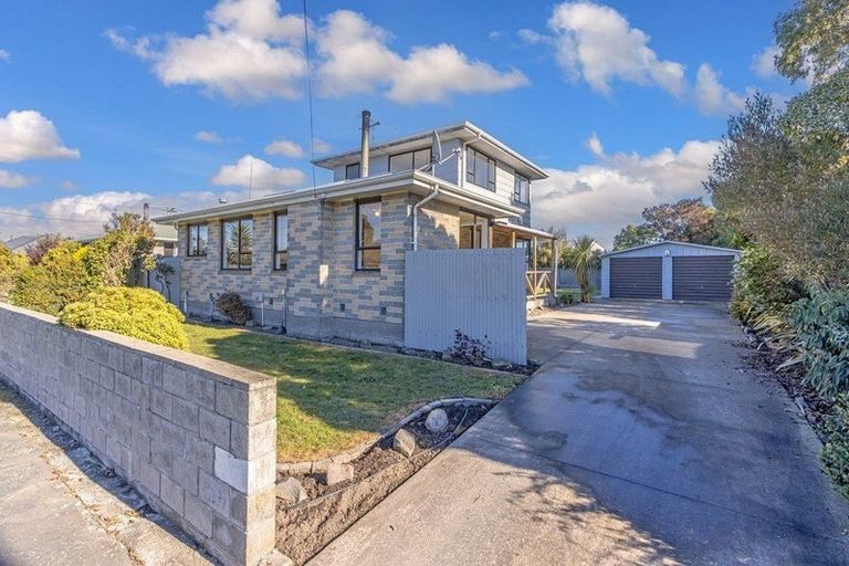Photo of property in 109 Carisbrooke Street, Aranui, Christchurch, 8061